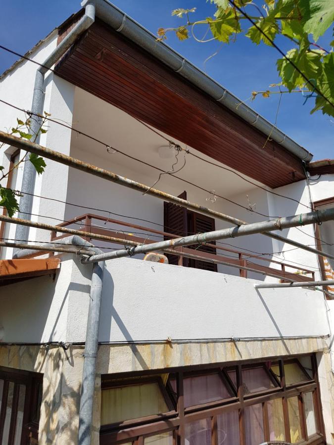 Apartmani Rosanda 2 Petrcane Bagian luar foto