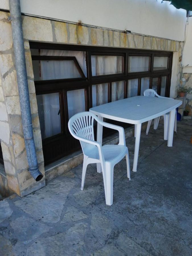 Apartmani Rosanda 2 Petrcane Bagian luar foto