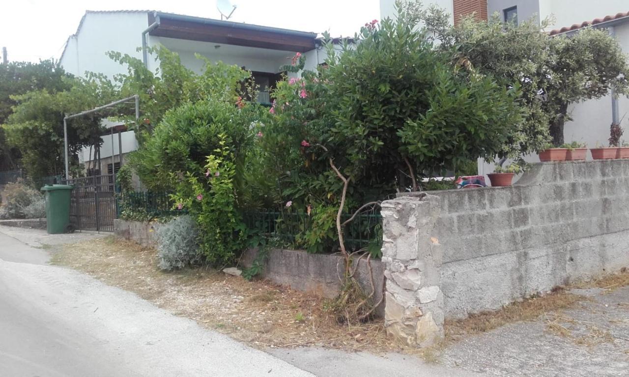 Apartmani Rosanda 2 Petrcane Bagian luar foto